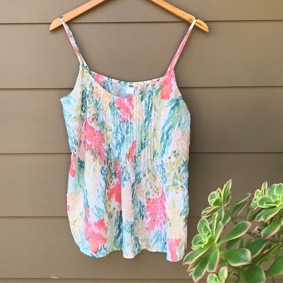 Old Navy Tops - 🌸🌸BRAND NEW OLD NAVY SUMMER CAMI🌸🌸